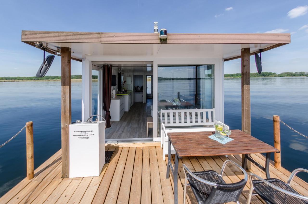Hotel Feststehendes Hausboot Kolonie Zern Zewnętrze zdjęcie